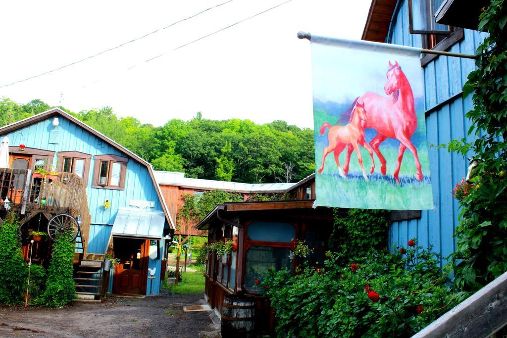 Saint-Alphonse-Rodriguez Auberge Le Cheval Bleu מראה חיצוני תמונה